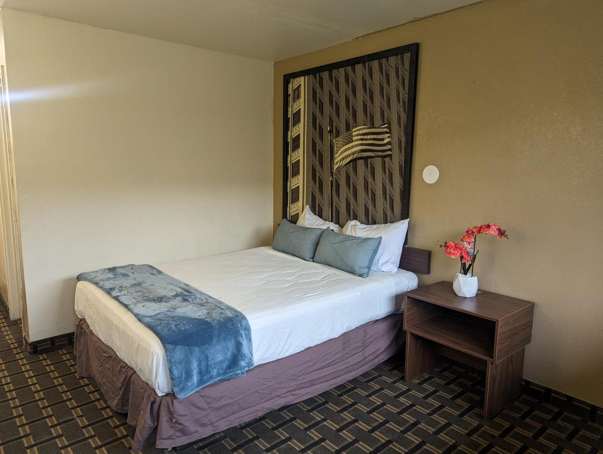 Southern Comfort Hotel Tulsa Eksteriør billede